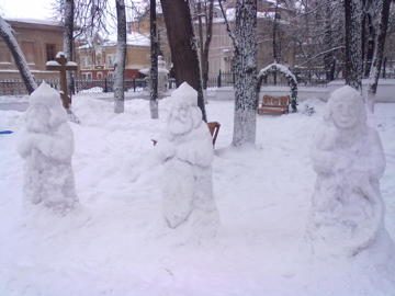 снежные фигуры 