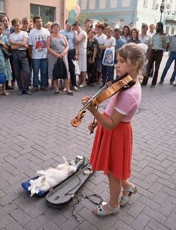 девочка и скрипка
